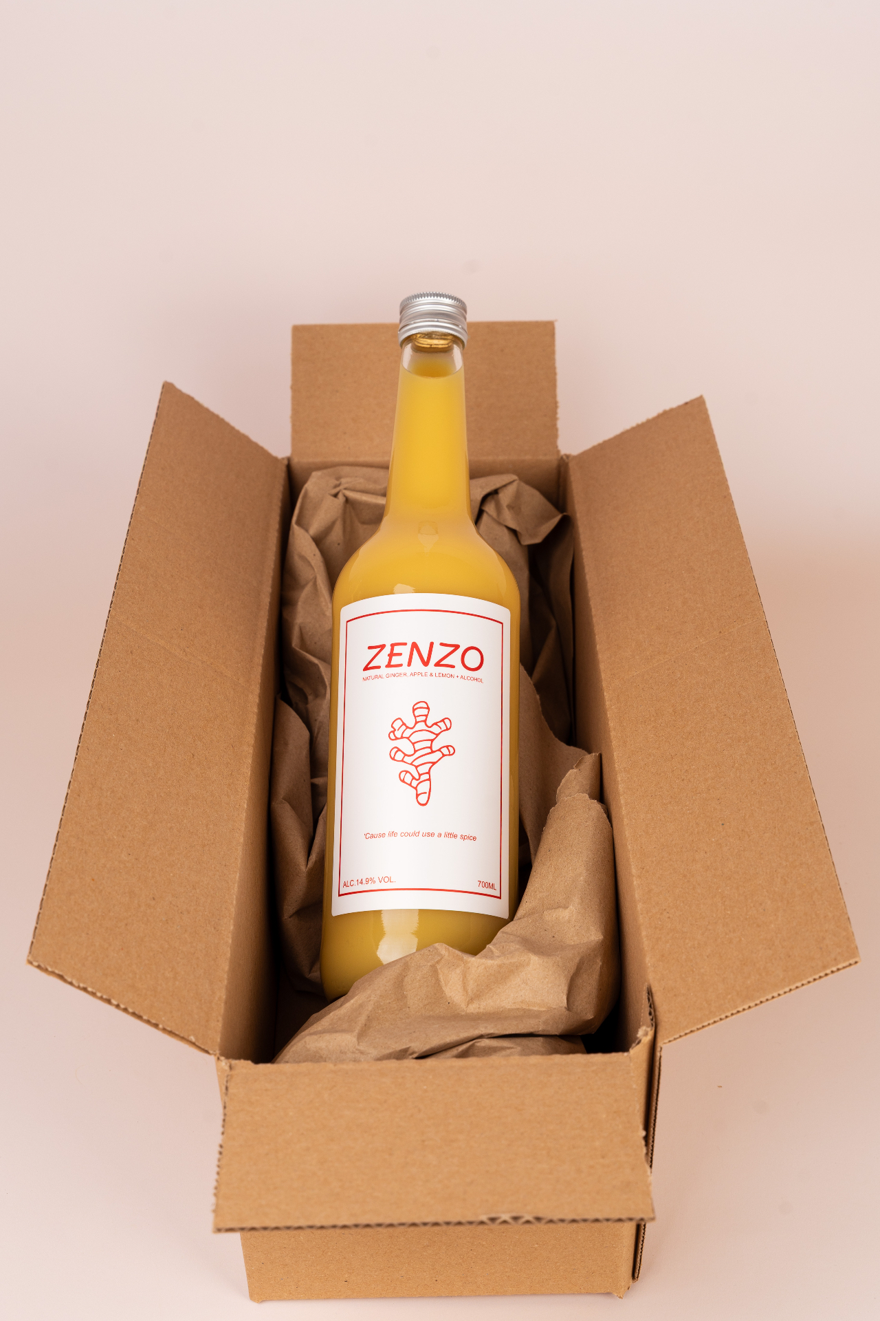 Zenzo fles in een verzenddoos